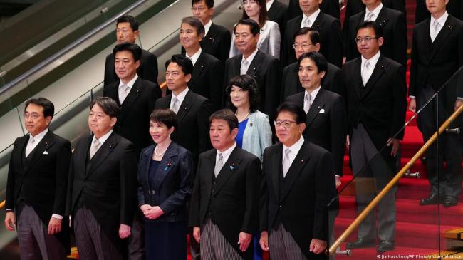 对抗中国 日本不应“随风起舞” 对抗中国 日本不应“随风起舞”