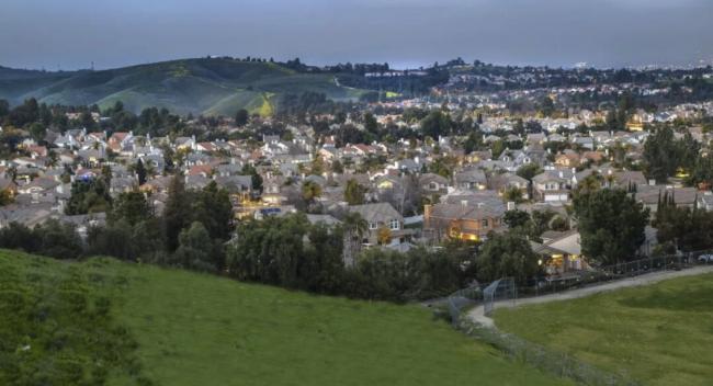 7年前买下加州别墅,如今算了一笔账,沉默了 7年前买下加州别墅,如今算了一笔账,沉默了