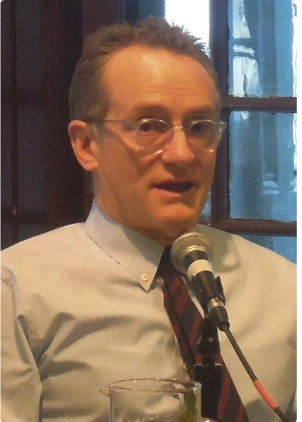 他被称为 他被称为