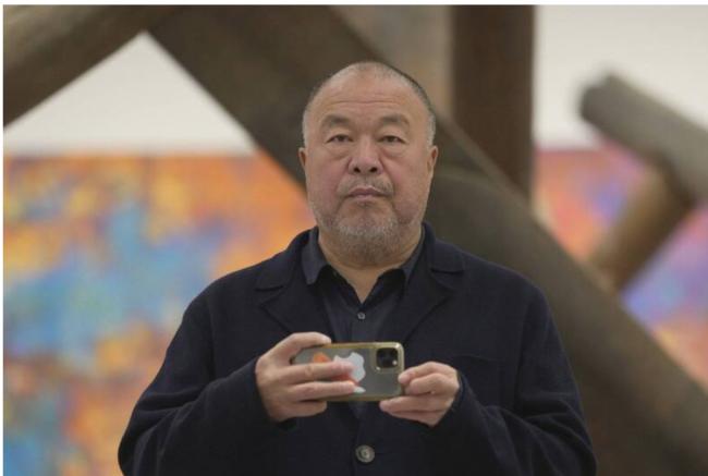 睽违10年携子返北京 艾未未大赞中国引德媒关注 睽违10年携子返北京 艾未未大赞中国引德媒关注