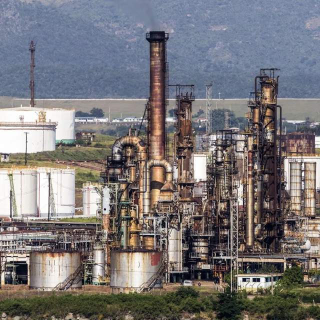 下一个崩的,会是古巴么? 下一个崩的,会是古巴么?