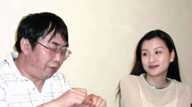 聂卫平去世,3婚有3子女,21岁小女儿发讣告 聂卫平去世,3婚有3子女,21岁小女儿发讣告