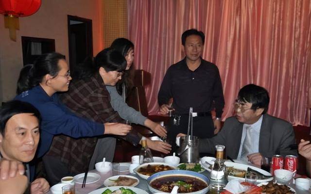 聂卫平本可以安享晚年 几个坏习惯害了他 聂卫平本可以安享晚年 几个坏习惯害了他