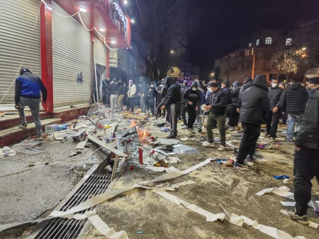 “一场大屠杀”:血染伊朗的24小时 “一场大屠杀”:血染伊朗的24小时