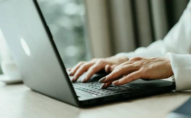 2026年,5大副业最可能让你翻身成全职老板 2026年,5大副业最可能让你翻身成全职老板