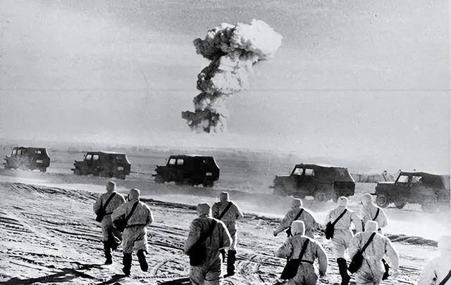 被中国用核武器轰炸45次的罗布泊,如今变成这样 被中国用核武器轰炸45次的罗布泊,如今变成这样