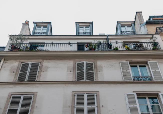 惊悚:50人正开生日趴体 公寓突然坍塌… 惊悚:50人正开生日趴体 公寓突然坍塌…