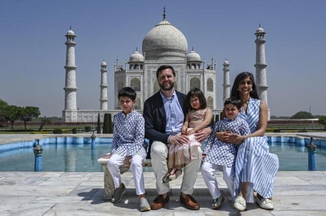 美副总统范斯妻子乌莎怀第4宝 性别曝光 美副总统范斯妻子乌莎怀第4宝 性别曝光