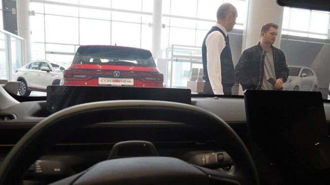 俄罗斯“不友好”,八百多家中国车展厅被迫关闭 俄罗斯“不友好”,八百多家中国车展厅被迫关闭