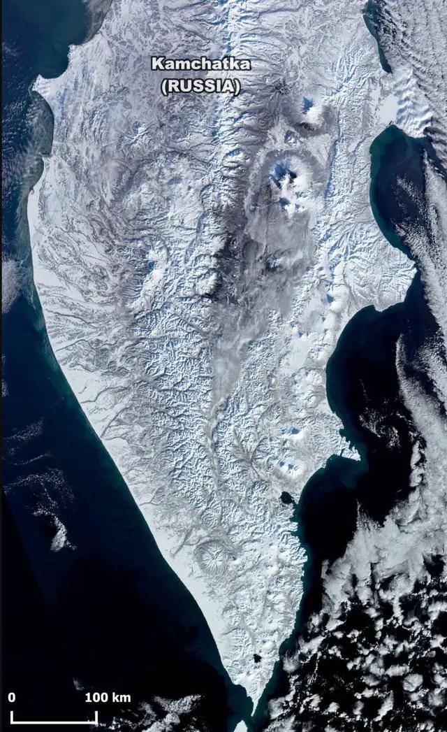 不是AI!俄罗斯大雪吞城,是真的 不是AI!俄罗斯大雪吞城,是真的