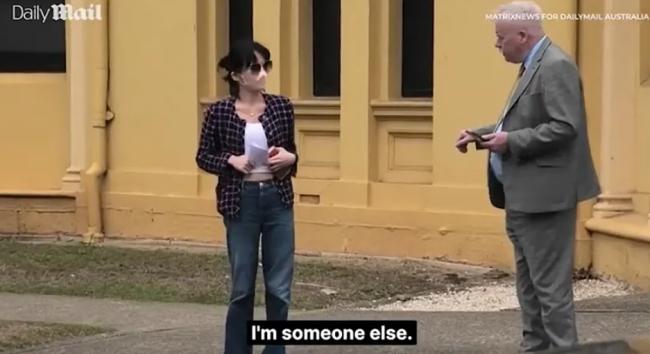 一直躲在澳洲!终于,杨兰兰本人出庭了 一直躲在澳洲!终于,杨兰兰本人出庭了