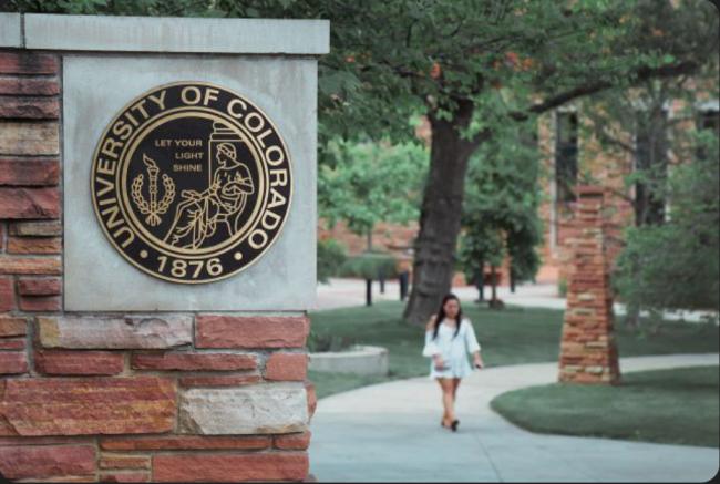 印度博士生因咖喱食物起诉校方 获赔20万美元 印度博士生因咖喱食物起诉校方 获赔20万美元