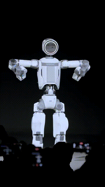 见证历史!最“反人类”机器人诞生 见证历史!最“反人类”机器人诞生