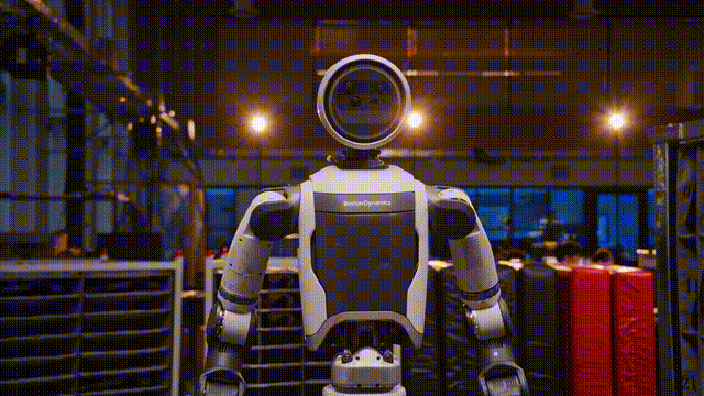 见证历史!最“反人类”机器人诞生 见证历史!最“反人类”机器人诞生