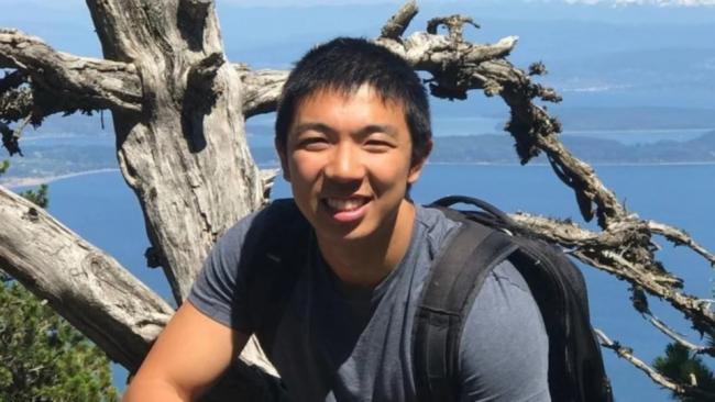 MIT“天才”追杀耶鲁研究生 顶级学霸成嗜血杀手 MIT“天才”追杀耶鲁研究生 顶级学霸成嗜血杀手