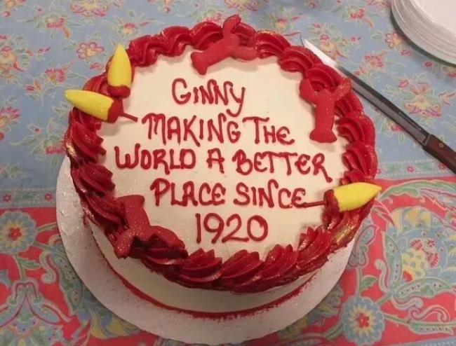 她凌晨起床抓龙虾 从8岁干到103岁!一生硬核... 她凌晨起床抓龙虾 从8岁干到103岁!一生硬核...