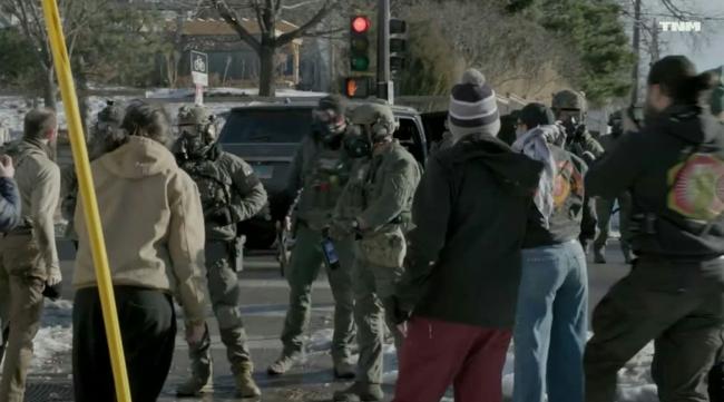 对特工吐口水,踢车灯,明州被杀护士最新影片 对特工吐口水,踢车灯,明州被杀护士最新影片