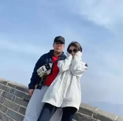 绝望:北大女博士倒挂长城2小时,目睹自己坠亡 绝望:北大女博士倒挂长城2小时,目睹自己坠亡