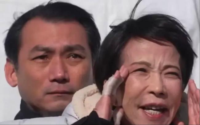 高市助选做出1举动 随扈眼泛泪光掀日网热议 高市助选做出1举动 随扈眼泛泪光掀日网热议