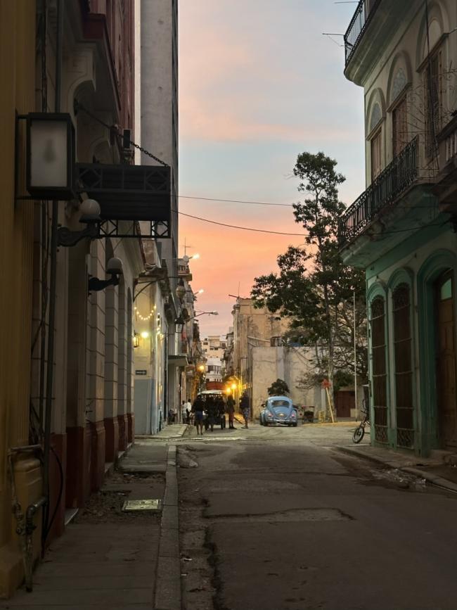 马杜罗被抓后,中国人在古巴:勉强活着 马杜罗被抓后,中国人在古巴:勉强活着