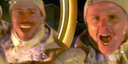 当着全球观众面摔倒 法运动员冬奥开幕式出糗 当着全球观众面摔倒 法运动员冬奥开幕式出糗