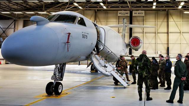 EA-37B现身,美国这是要打一场灭国之战吗? EA-37B现身,美国这是要打一场灭国之战吗?