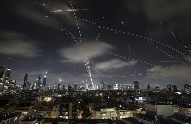 EA-37B现身,美国这是要打一场灭国之战吗? EA-37B现身,美国这是要打一场灭国之战吗?