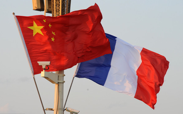 法国拟对华出“重招” 法国拟对华出“重招”