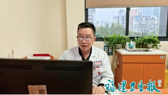 96岁爷爷为祛老年斑医美3年震惊网友 医生却说… 96岁爷爷为祛老年斑医美3年震惊网友 医生却说…