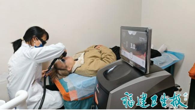 96岁爷爷为祛老年斑医美3年震惊网友 医生却说… 96岁爷爷为祛老年斑医美3年震惊网友 医生却说…