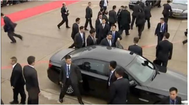 他是中南海总镖头 历经5代高层内斗血腥历史 他是中南海总镖头 历经5代高层内斗血腥历史