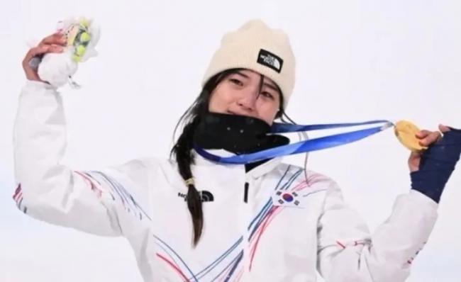 扎心了,外媒:中国14亿人0金是耻辱 扎心了,外媒:中国14亿人0金是耻辱