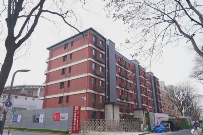 北京一“墙体开裂”老楼 拆掉建新楼仅用46天 北京一“墙体开裂”老楼 拆掉建新楼仅用46天