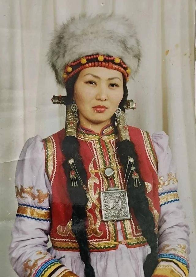 当年解放内蒙的最大敌人,为什么是梅毒 当年解放内蒙的最大敌人,为什么是梅毒