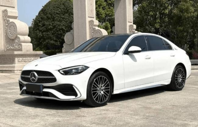 燃油车销量暴增 国产新能源车终于让车主清醒 燃油车销量暴增 国产新能源车终于让车主清醒