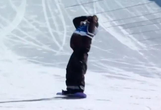 冬奥中国单板选手提前做这动作 惨了…网友炸锅 冬奥中国单板选手提前做这动作 惨了…网友炸锅