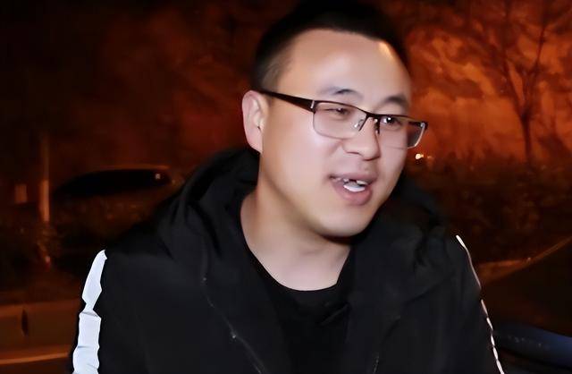 日踩8小时缝纫机,监狱工资多少?数字令人震惊 日踩8小时缝纫机,监狱工资多少?数字令人震惊