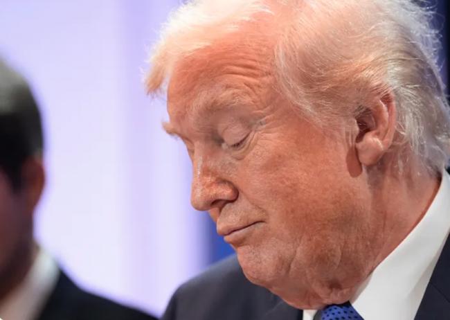 川普得知关税败诉第一反应曝光 他说了这句话 川普得知关税败诉第一反应曝光 他说了这句话