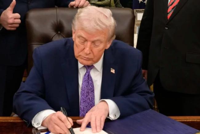 川普霸道踩红线,大法官认法不认人 川普霸道踩红线,大法官认法不认人