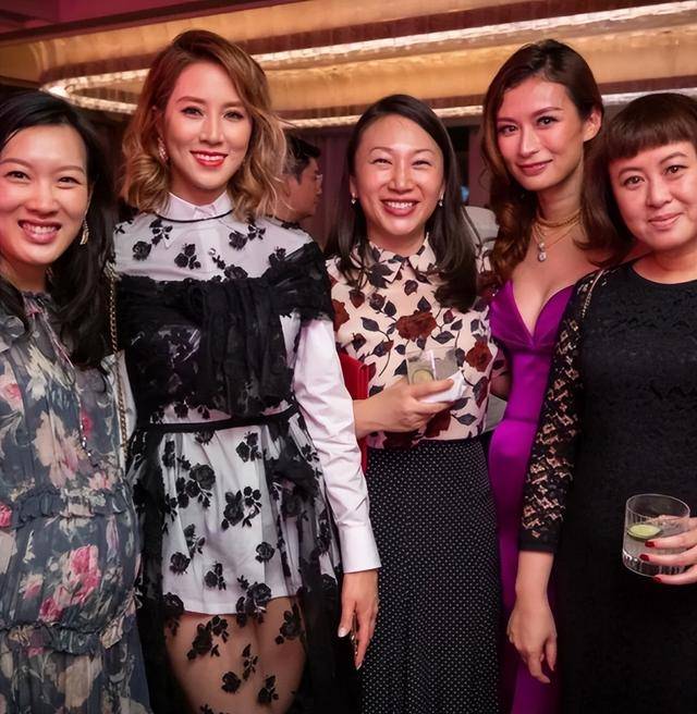 李兆基去世,少奶徐子淇如今已然风光不再 李兆基去世,少奶徐子淇如今已然风光不再