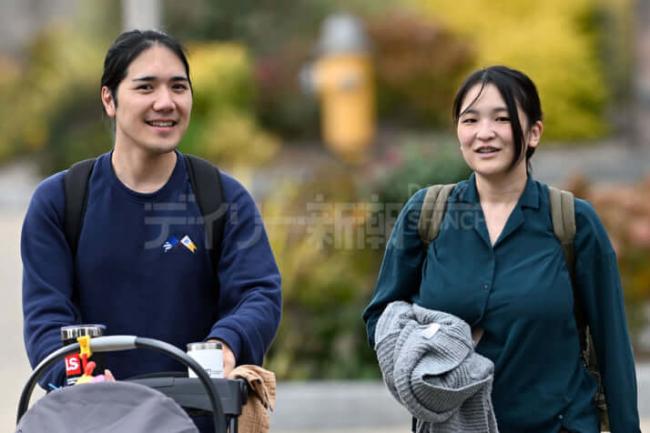 日本出逃公主在美亲口承认 “比在日本幸福” 日本出逃公主在美亲口承认 “比在日本幸福”