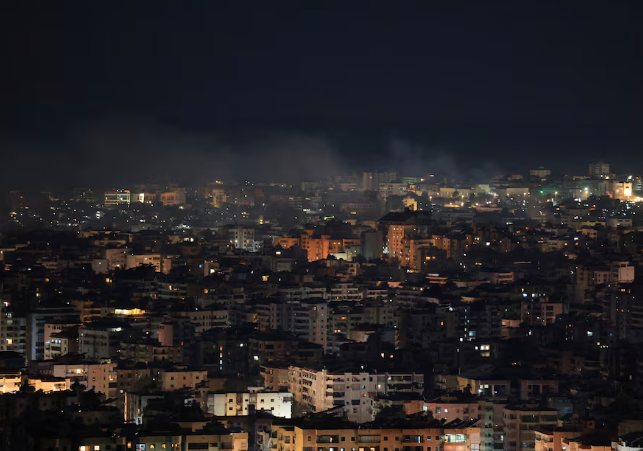 快讯:战事升级!以色列轰炸黎巴嫩首都 快讯:战事升级!以色列轰炸黎巴嫩首都