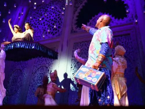 我在纽约,撞见8万元研学团打水漂 我在纽约,撞见8万元研学团打水漂