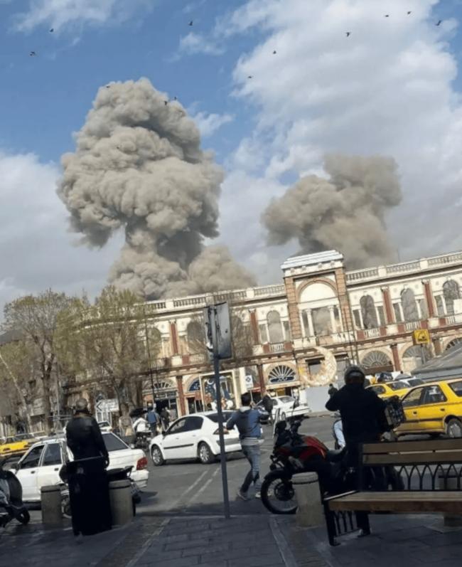 伊3000枚导弹打偏,喜获“最佳嘴炮奖” 伊3000枚导弹打偏,喜获“最佳嘴炮奖”