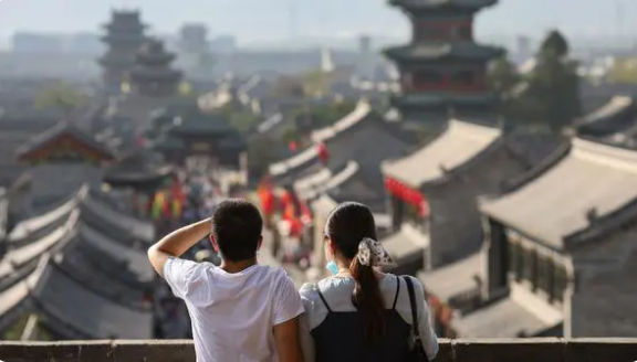 中国全是坑 游客被骗到崩溃 中国全是坑 游客被骗到崩溃