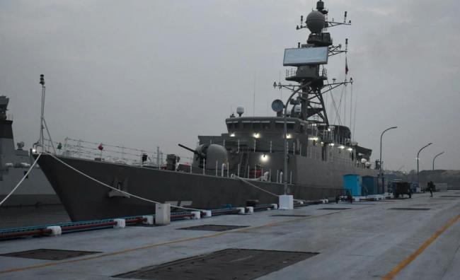 美军证实:击沉伊朗巡防舰 “101官兵失踪” 美军证实:击沉伊朗巡防舰 “101官兵失踪”