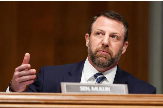 突发:川普开除国土安全部长诺姆 由他接任 突发:川普开除国土安全部长诺姆 由他接任