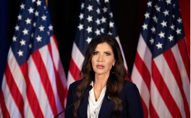 诺姆遭川普调职 顾问兼绯闻情夫料也离开 诺姆遭川普调职 顾问兼绯闻情夫料也离开