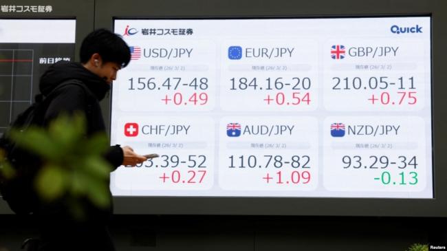 美以对伊战争进入第七天:油价飙升,股市暴跌 美以对伊战争进入第七天:油价飙升,股市暴跌