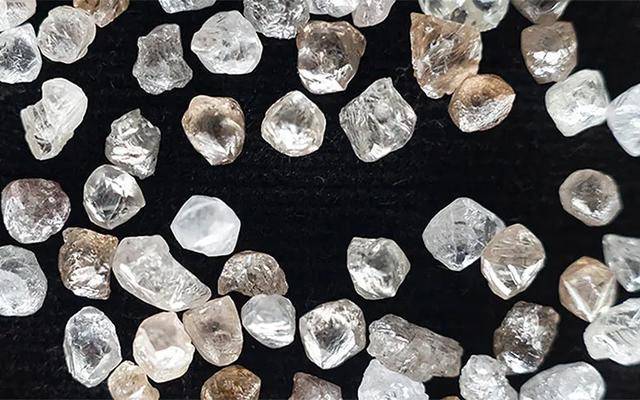 一枚导弹,击碎98.3亿美元的钻石贸易链 一枚导弹,击碎98.3亿美元的钻石贸易链